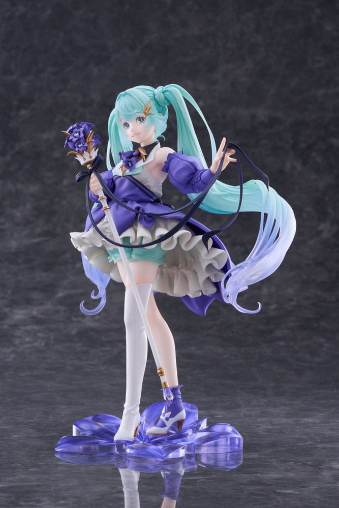 PREORDINE ESAURITO Hatsune Miku AMP Figure Statue Hatsune Miku Birthday 2024 Ver. 21 cm (H)