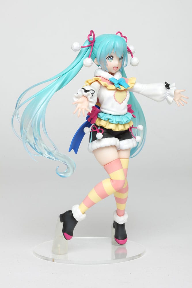 AUF LAGER (Beschädigte Box) Hatsune Miku PVC Statue Winter Image Ver. 18 cm 
