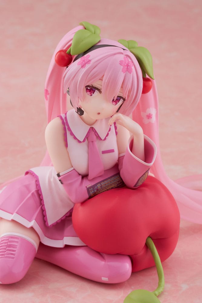 IN STOCK Hatsune Miku PVC Statue Desktop Cute Figure Sakura Miku Cherry Cushion Ver. 13 cm