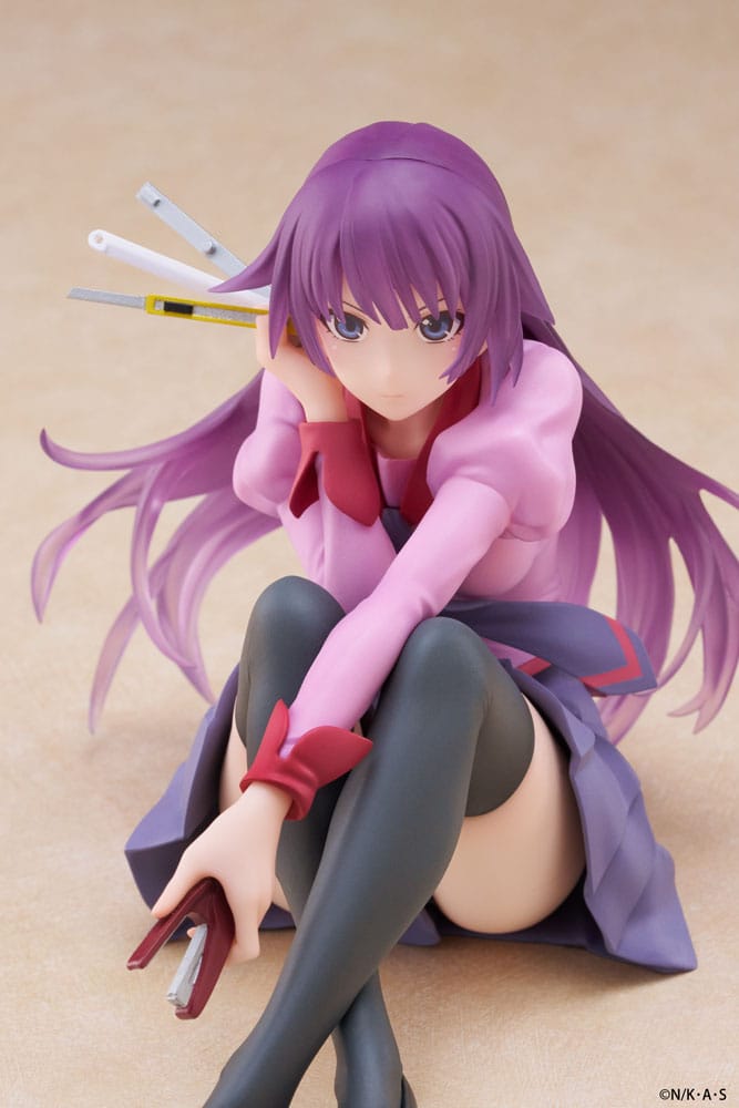 PREORDINE+ 08/2025 Monogatari PVC Statue Desktop Cute Figure Hitagi Senjougahara 13 cm
