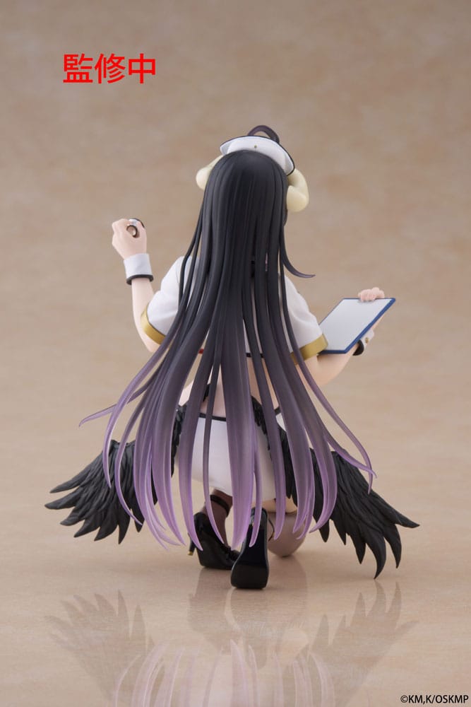 VORBESTELLUNG+ 04/2026 Overlord PVC-Statue Desktop-Figur, niedliche Albedo-Krankenschwester-Version, erneuert, 13 cm