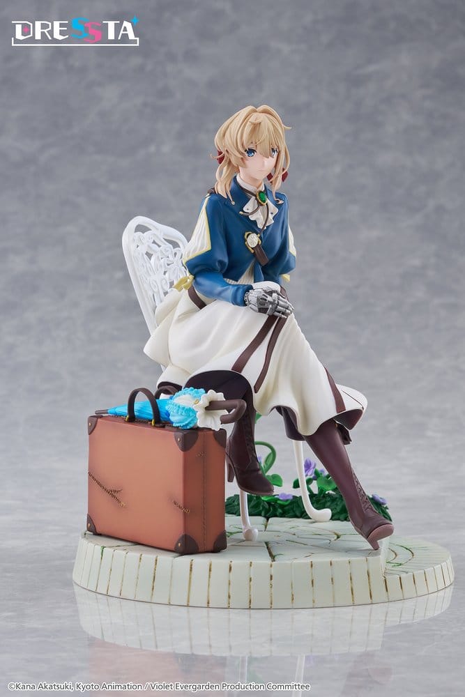 PREORDINE+ 03/2027 (NON CANCELLABILE) Violet Evergarden Dressta PVC Figure Violet Evergarden 17 cm