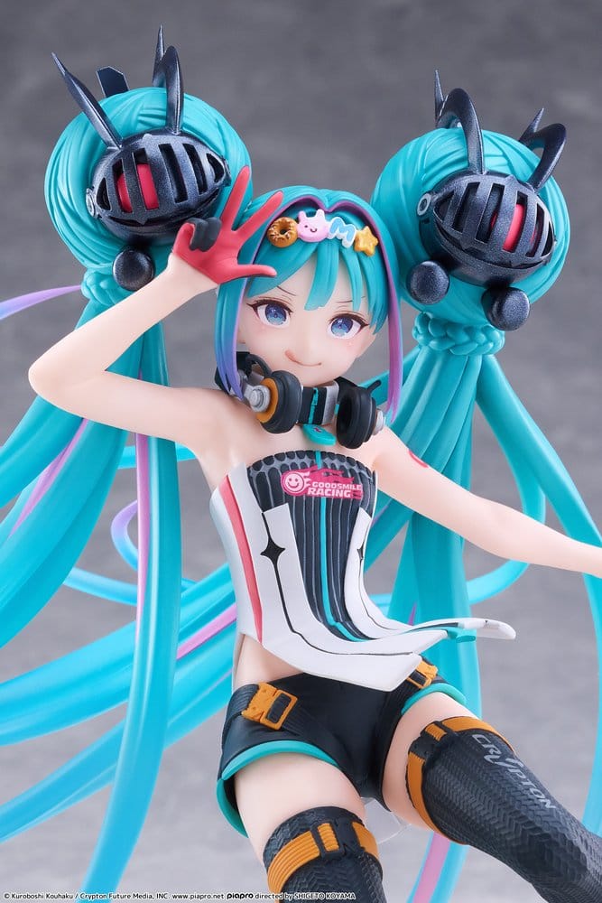 PREORDINE+ 03/2027 Hatsune Miku Taito Kuji PVC Figure Racing Miku 2026 Ver. Original 18 cm