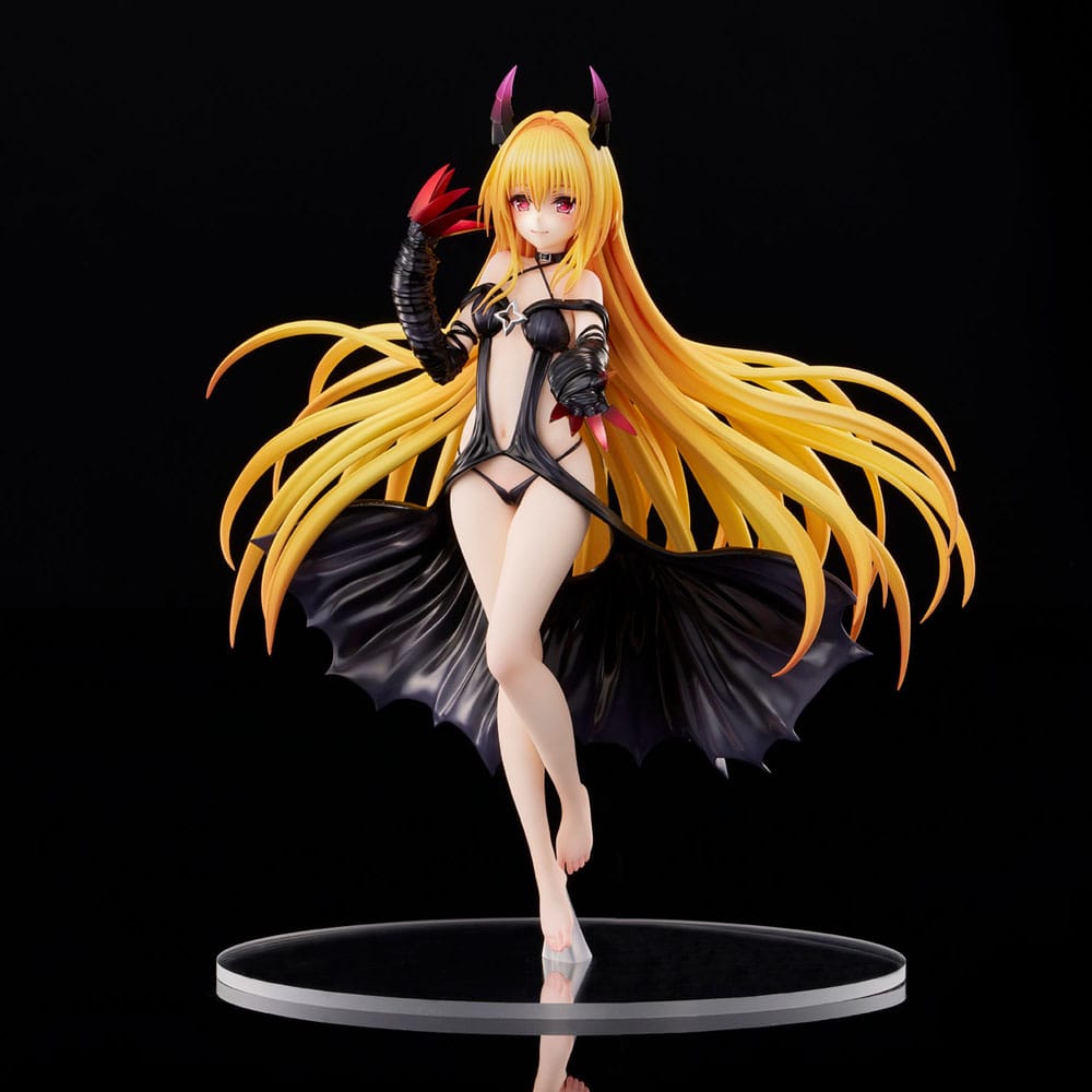 PREORDINE+ 01/2026 To Love-Ru Darkness PVC Statue 1/6 Golden Darkness Darkness Ver. 30 cm