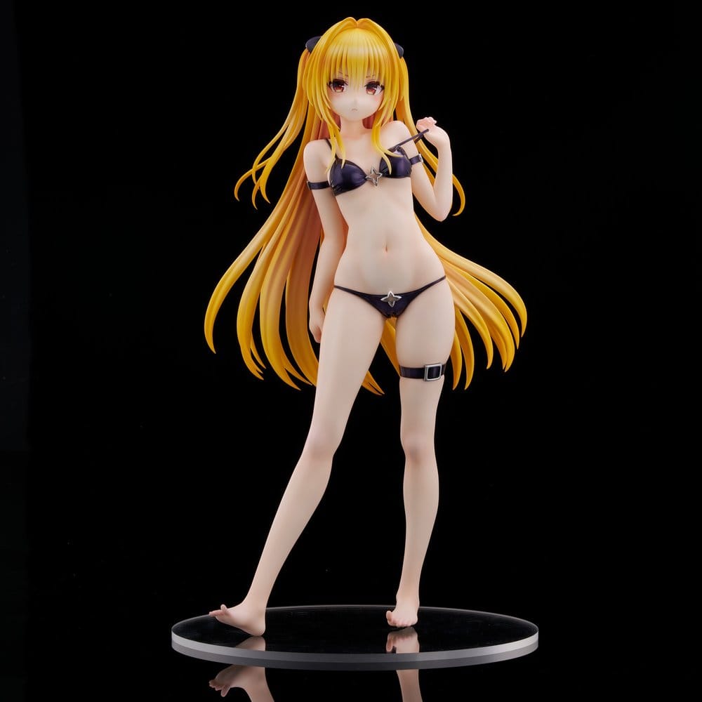 PREORDINE+ 09/2026 To Love Ru Darkness Swimsuit Series PVC Figure 1/4 Golden Darkness 39 cm