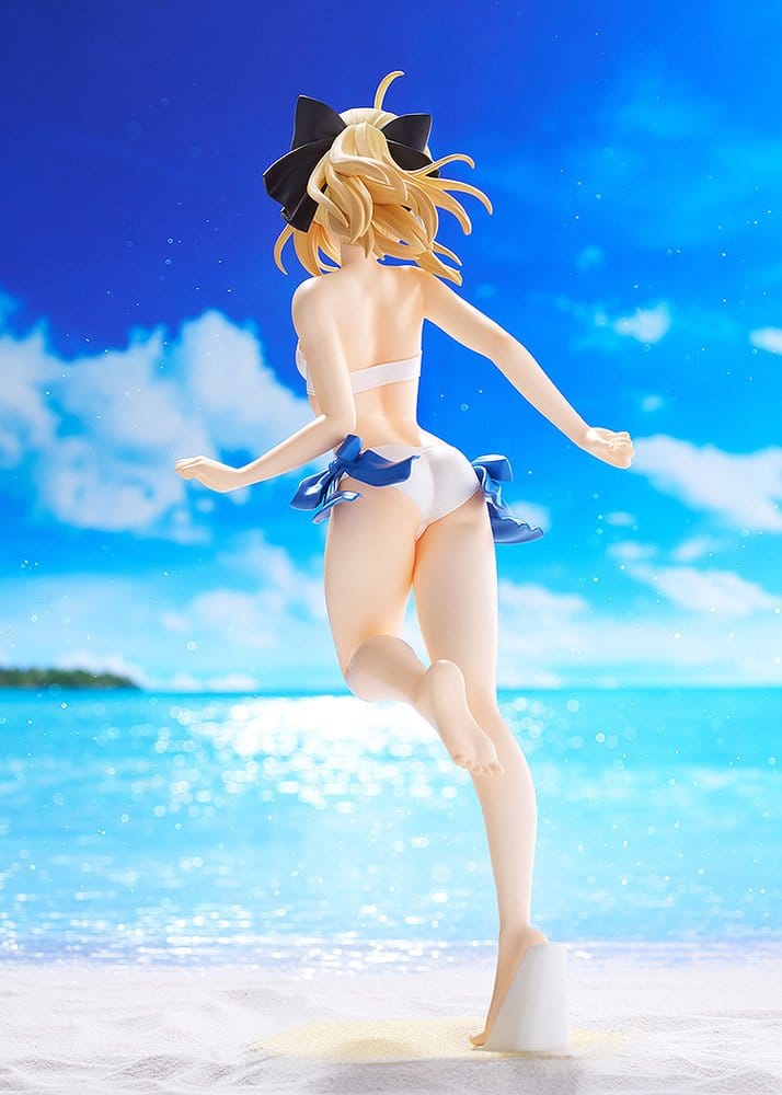 PREORDINE+ 11/2026 Fate/Stay Night Pop Up Parade PVC Statue Beach Queens Saber Lily L Size 24 cm