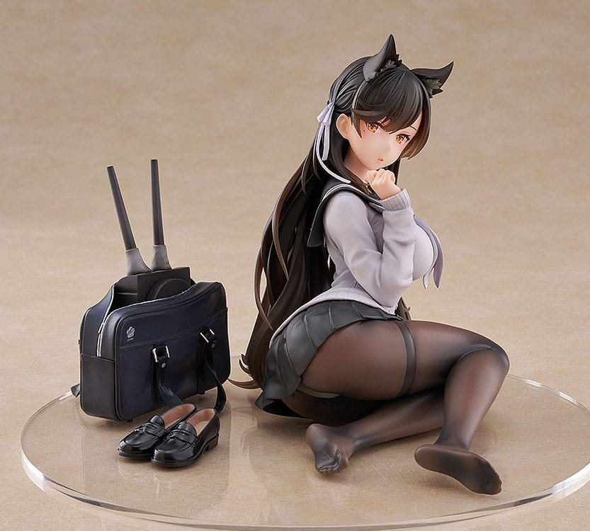 VORBESTELLUNG+ 12/2026 Azur Lane PVC-Statue Atago (Schulträumerei) 13 cm