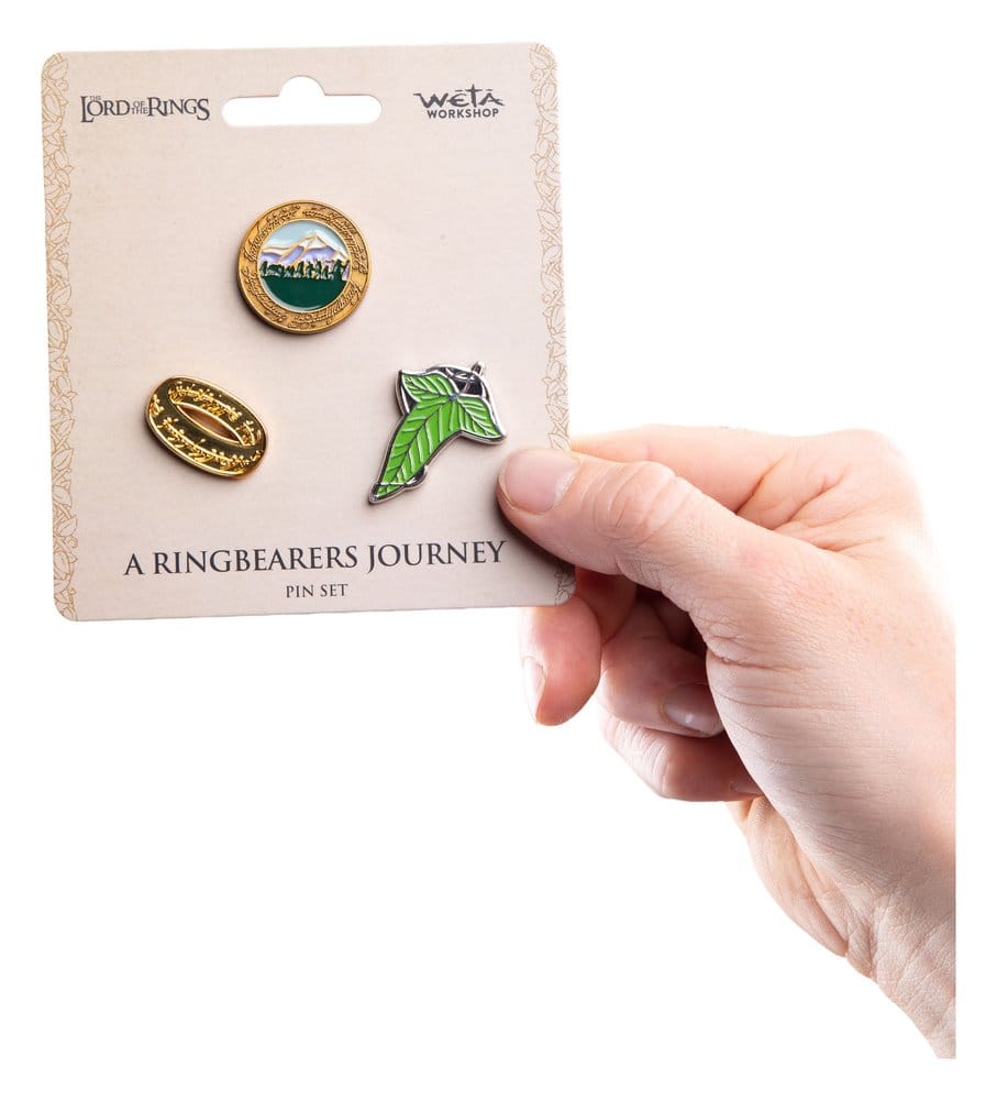 🧪 LAB | PREORDINE+ 01/2027 The Lord of the Rings Trilogy Pin Set A Ringbearer's Journey