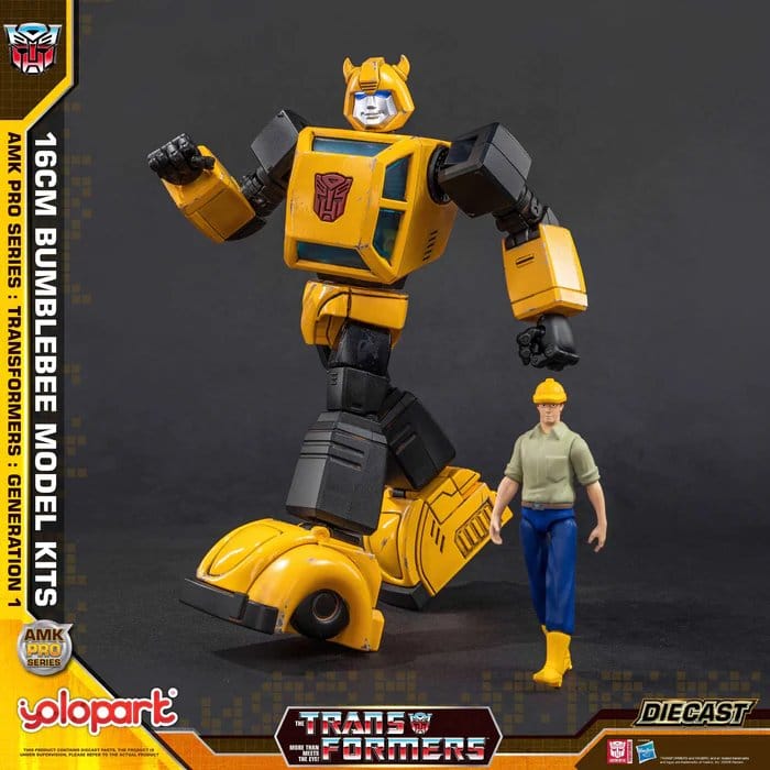 🧪 LAB | SU ORDINAZIONE Transformers: Generation One AMK PRO Series Plastic Model Kit Bumblebee 16 cm