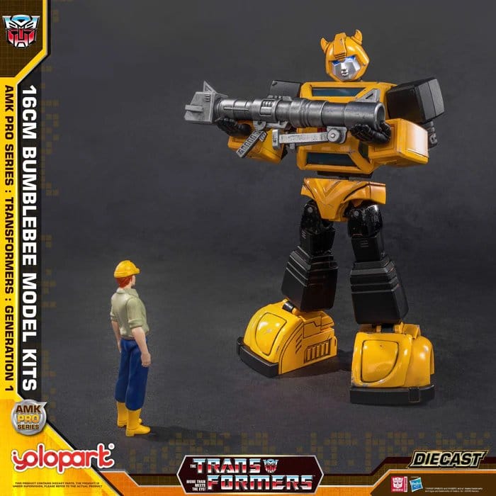 🧪 LAB | SU ORDINAZIONE Transformers: Generation One AMK PRO Series Plastic Model Kit Bumblebee 16 cm